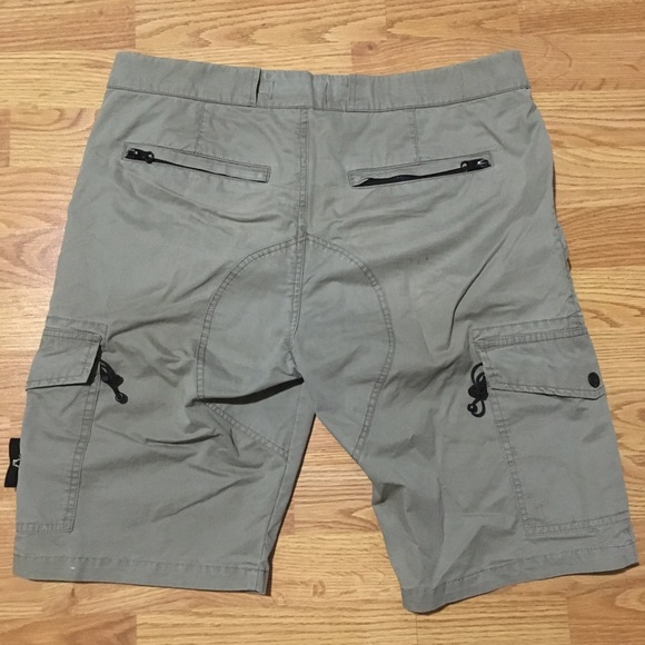 Stone Island Tech Utility Shorts - Picture 3 of 3